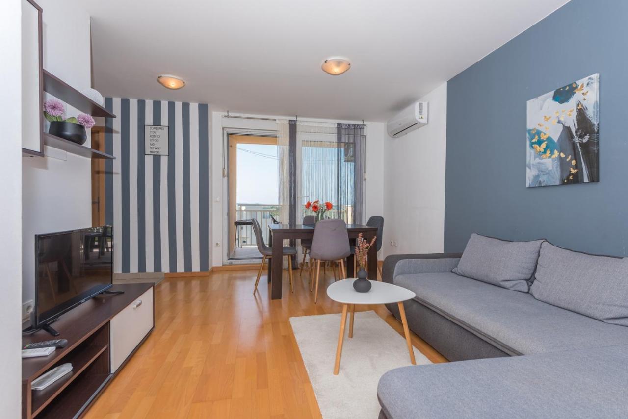 Apartment Sea View In Makarska, Free Parking Buitenkant foto