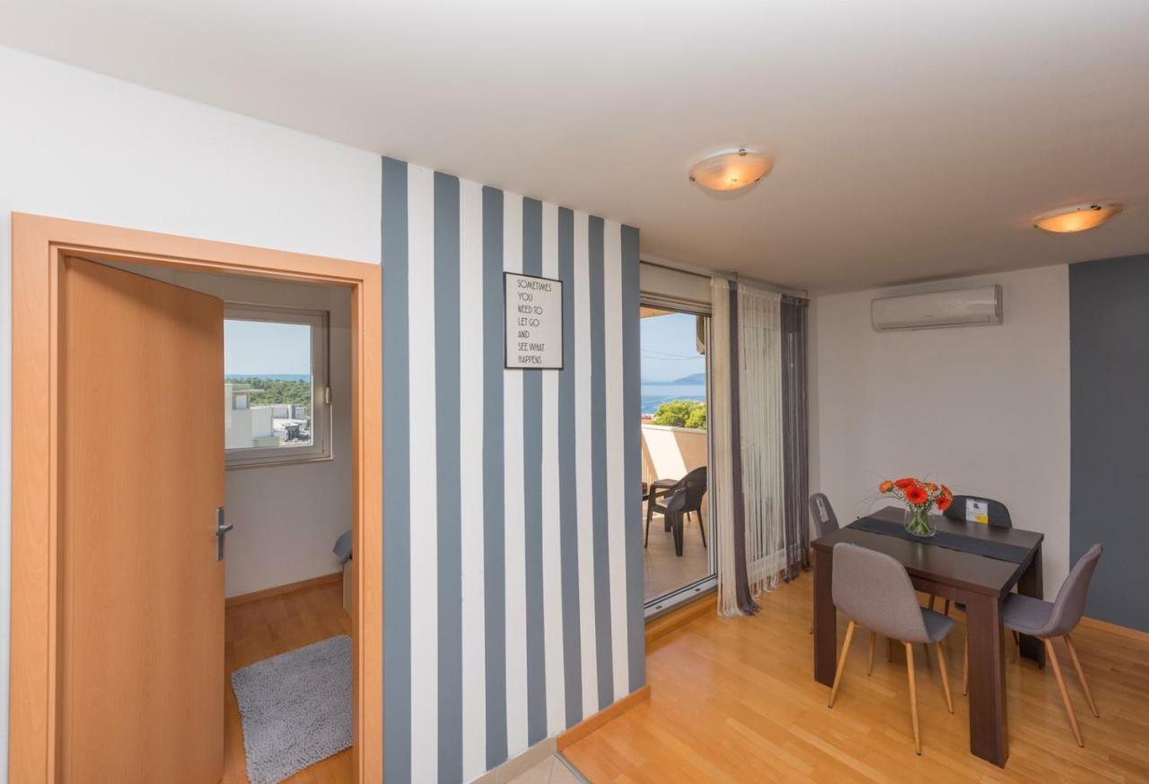 Apartment Sea View In Makarska, Free Parking Buitenkant foto
