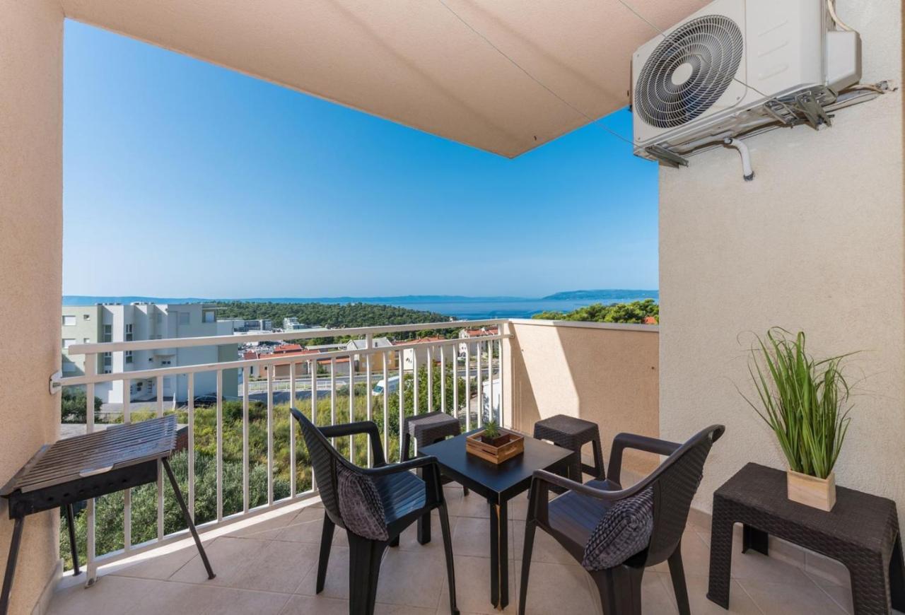 Apartment Sea View In Makarska, Free Parking Buitenkant foto