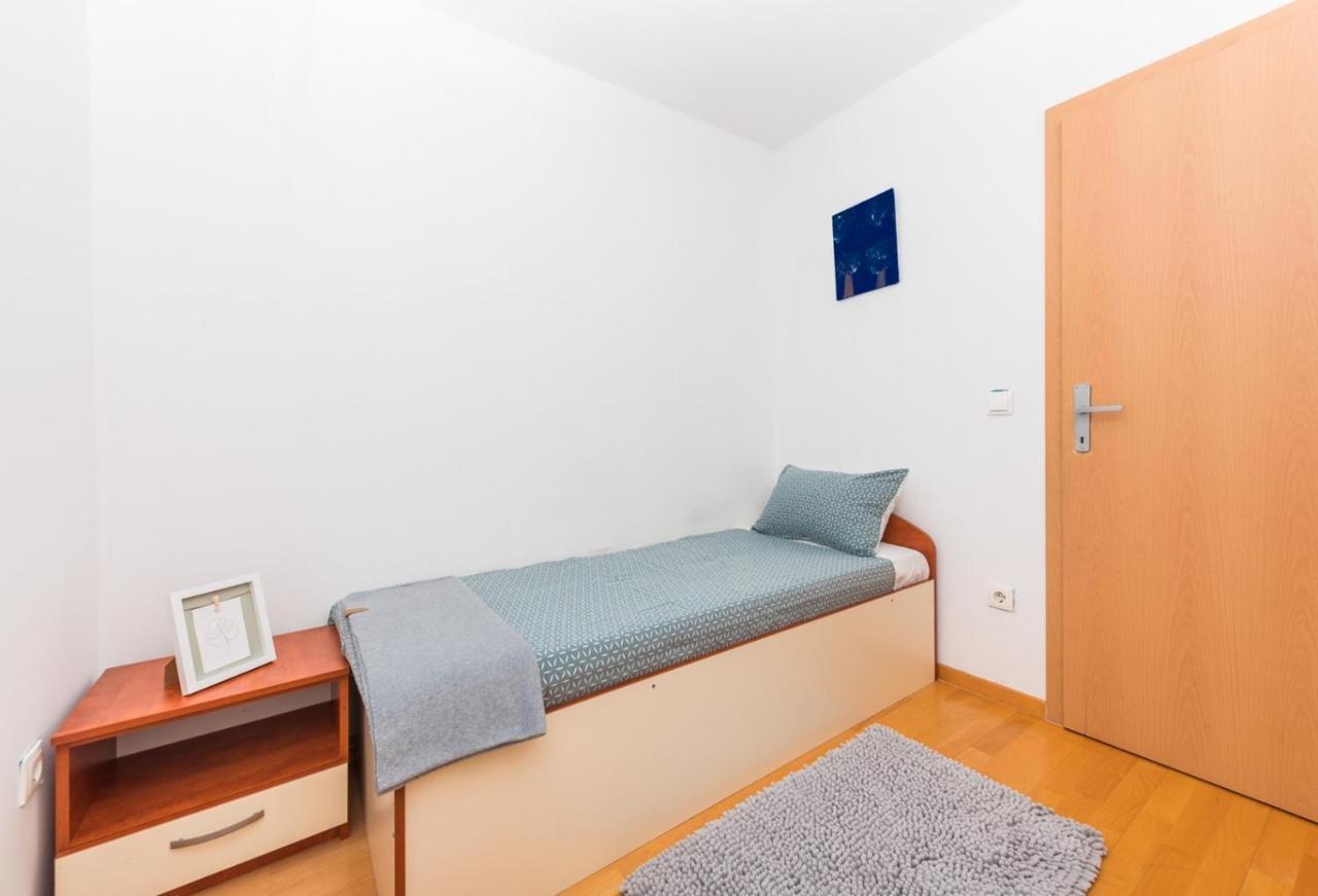 Apartment Sea View In Makarska, Free Parking Buitenkant foto